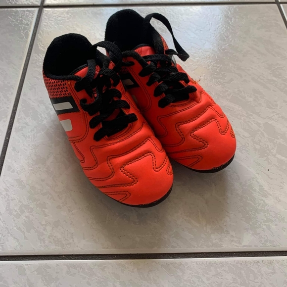 Souliers de soccer / soccer shoes - Picture 1 of 3